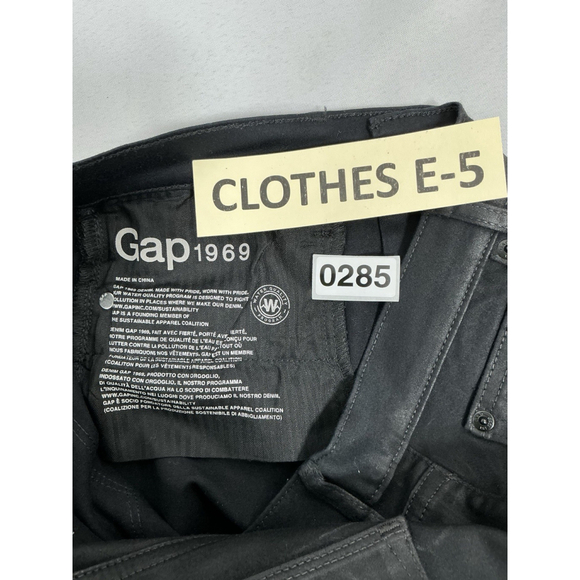 Womans Excellent Condition Gap 1969 True Skinny Black Leather Look Chino 30 In - Picture 4 of 6